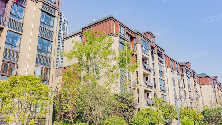 恒达·盘龙湾荷苑外景图