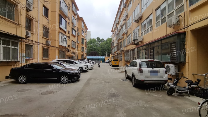 省计劳统外景图