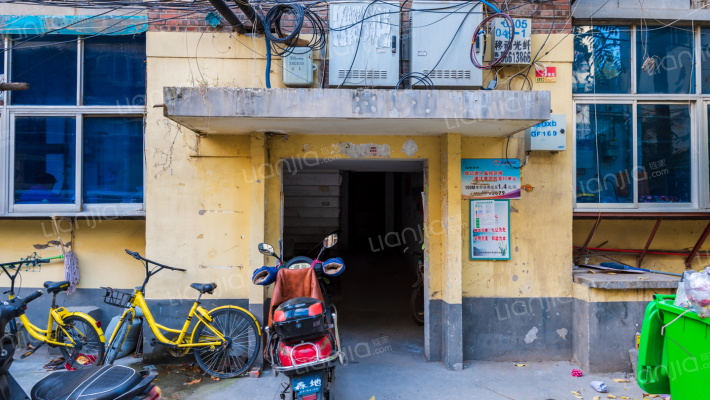 兴华南街11号院外景图