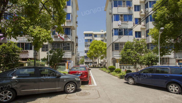 金台三居外景图