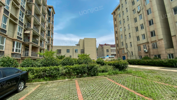 东燕新村外景图