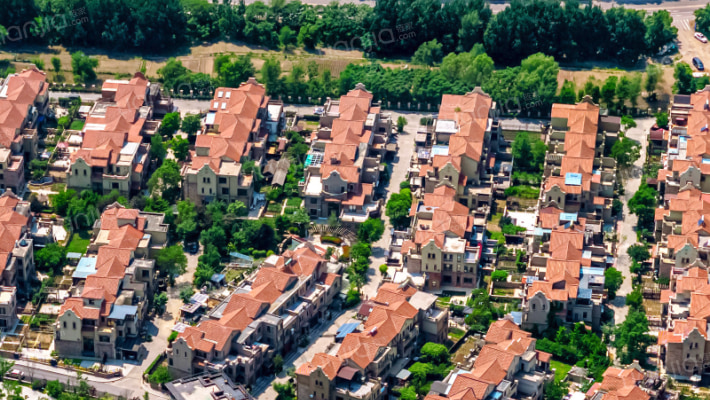 龙湖山河墅外景图