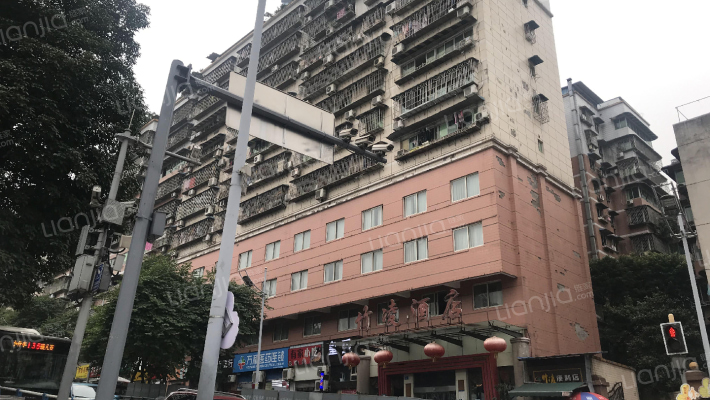 花果住宅小区外景图