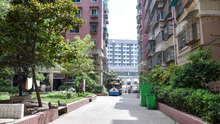 麦兆小区外景图