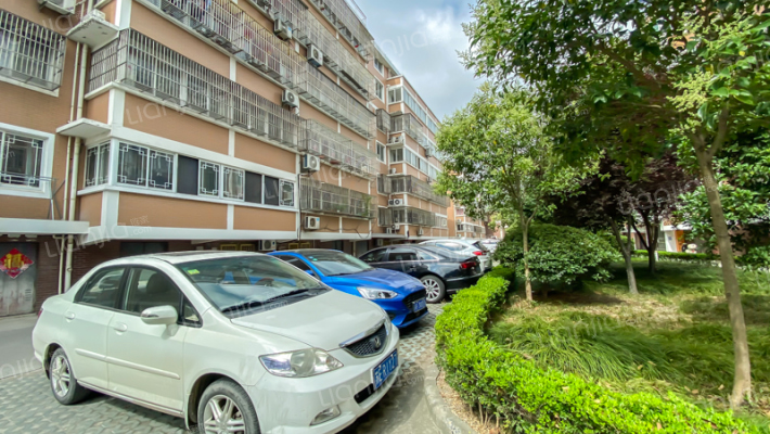 红旗西苑外景图