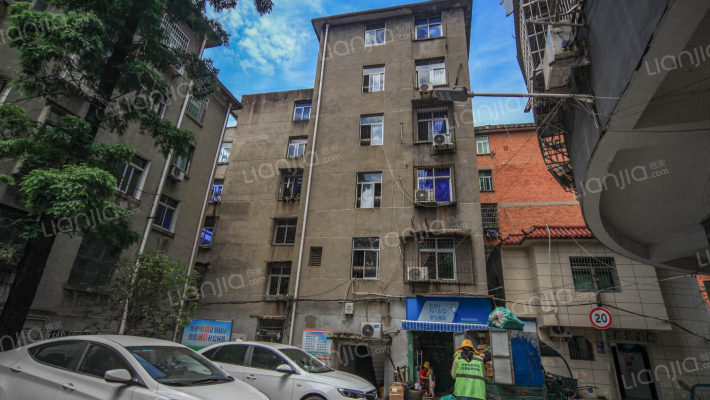 莲塘洪客隆旁小区外景图