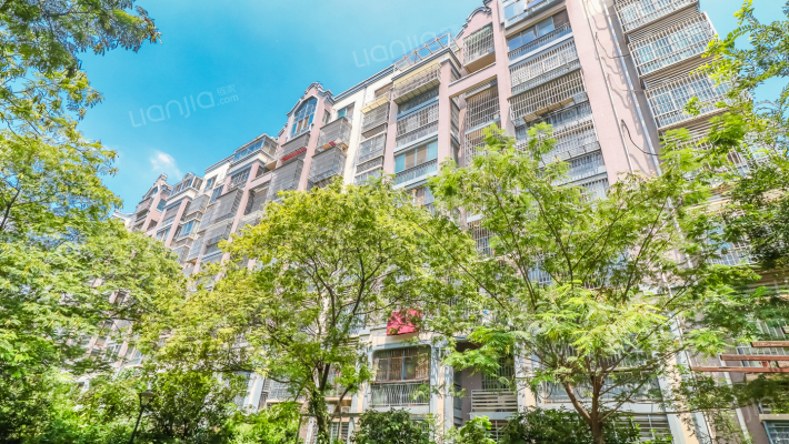 绿地世纪城三期外景图