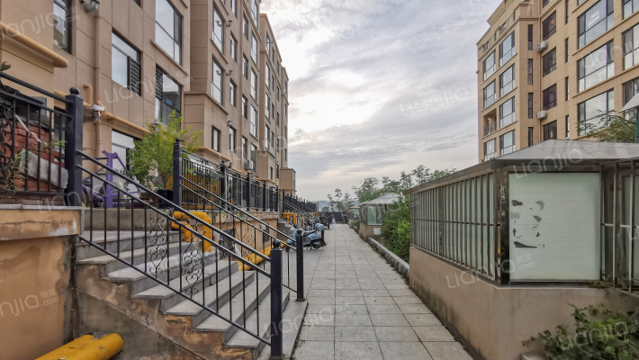 东方家园外景图