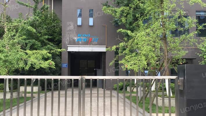 青年一号外景图