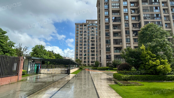 金洋半岛外景图