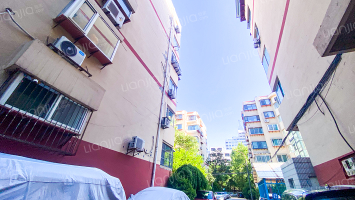 华龙路1669号外景图