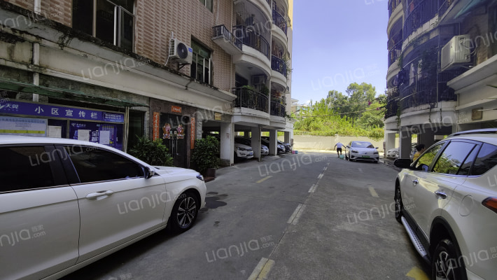 金龙花园外景图