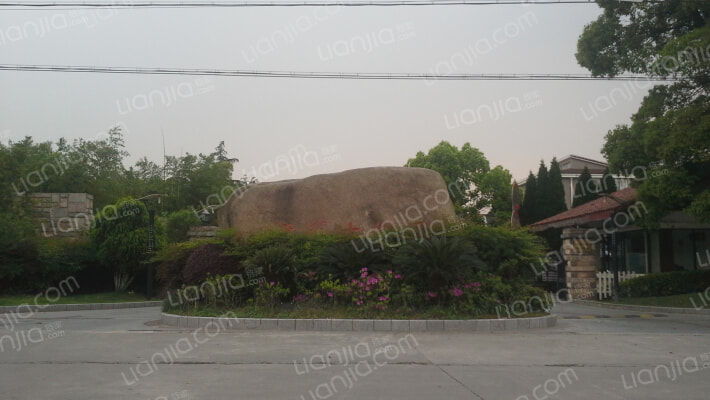 伊莎士花园外景图