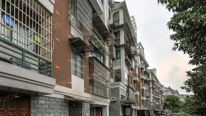 叶家堡公寓外景图