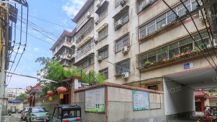 检察院家属院外景图