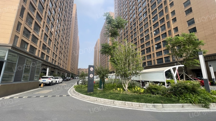 虞东时代广场外景图