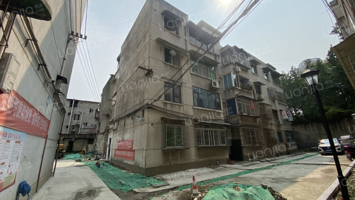 新都畜牧局宿舍外景图