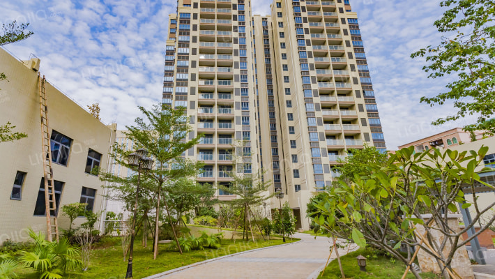 松湖豪庭外景图