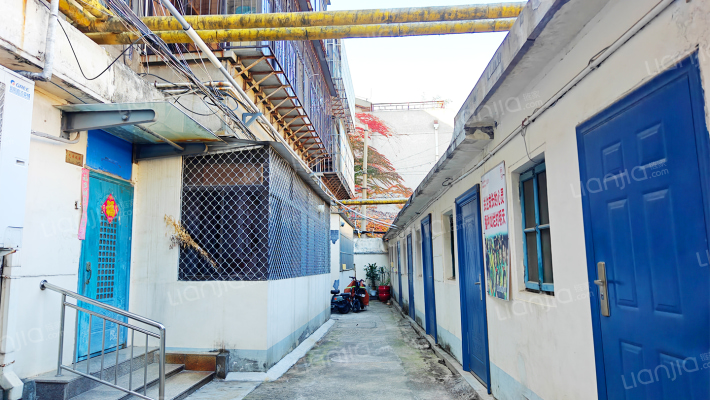 红门交警接待处宿舍外景图