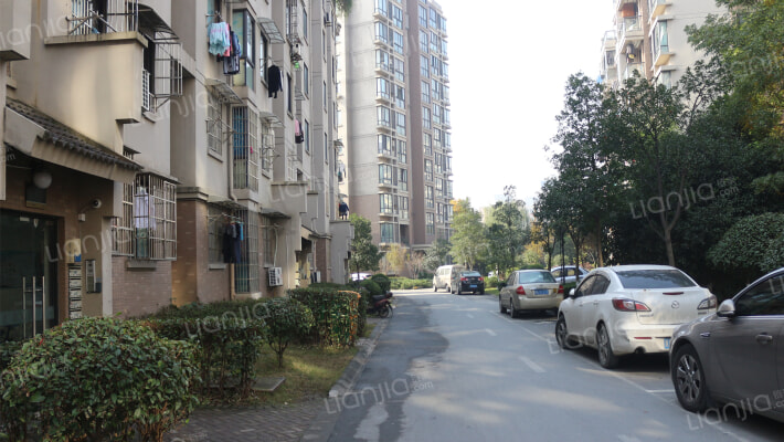 秀月家园南区外景图