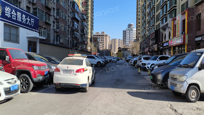 永安街建行宿舍外景图