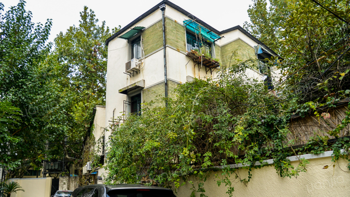 中南新村外景图