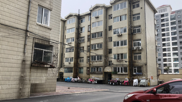 福东小区外景图