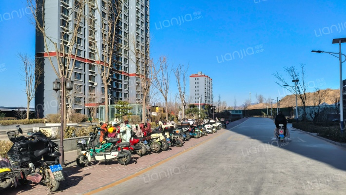 荣兴天成外景图