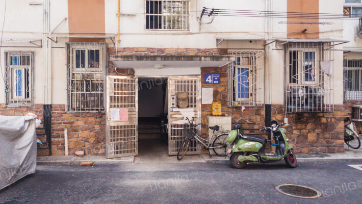 五水厂宿舍外景图