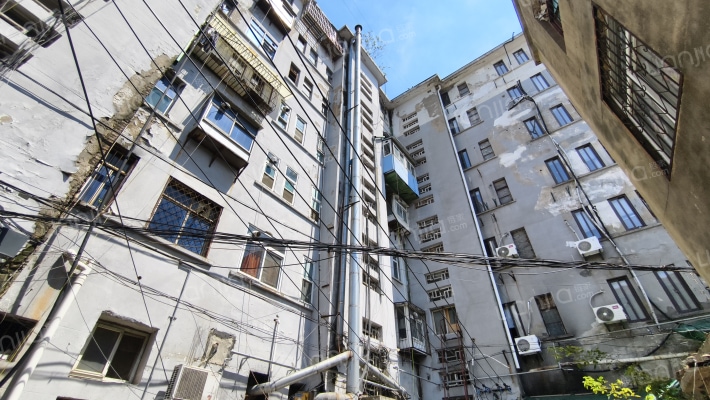 复兴路综合楼外景图