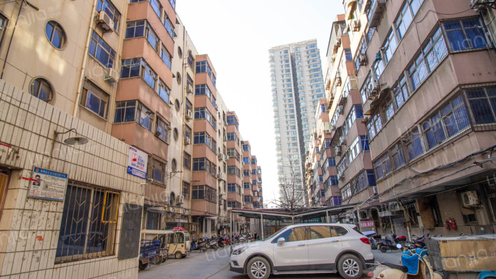 梦园公寓外景图