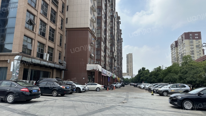 兴邦花城居住小区外景图