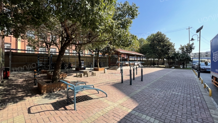 阳光家苑外景图