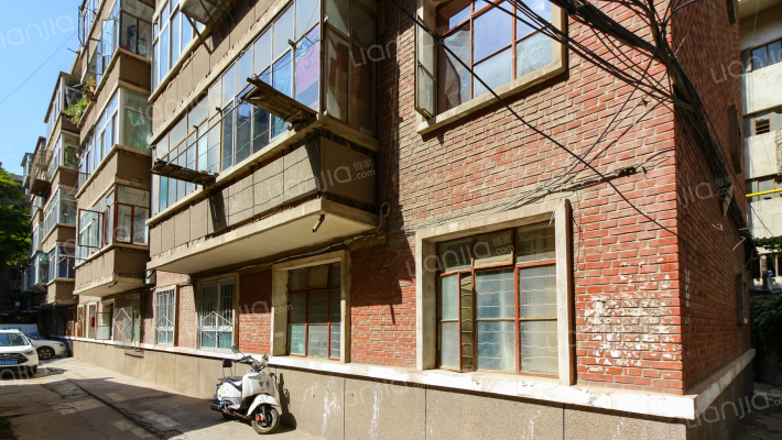 工商银行城办家属院外景图