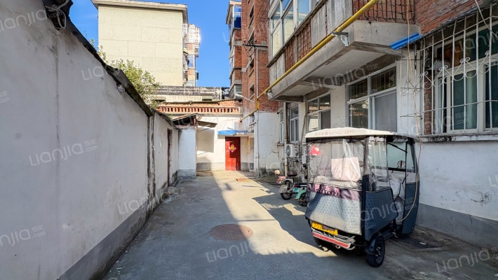 外贸小区外景图