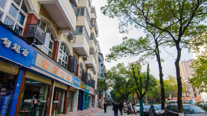 汉阳大街90号外景图