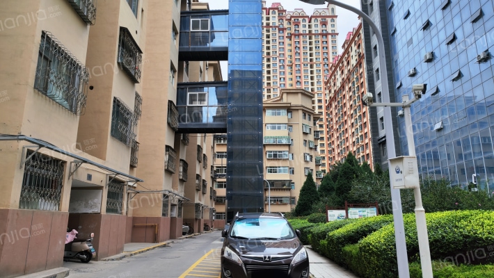 兰铝一区外景图