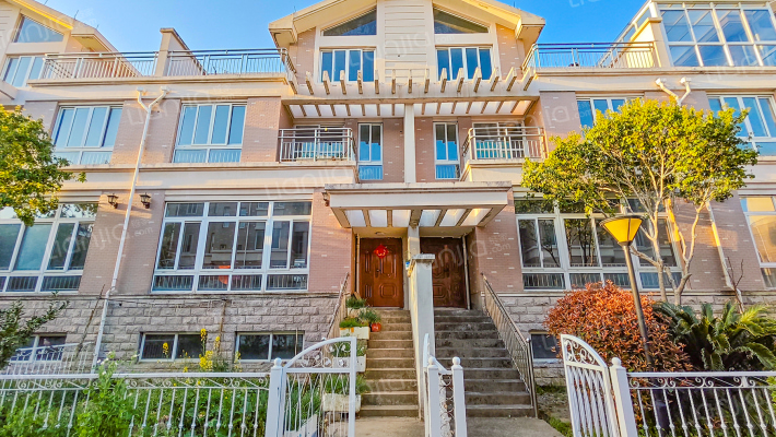 鑫隆公寓外景图