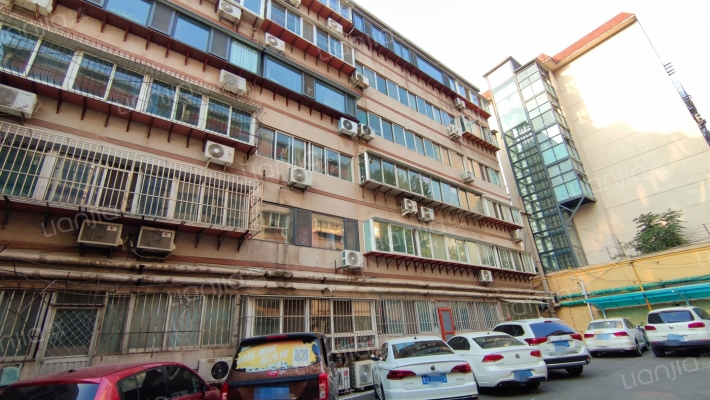 英雄山路128-3号外景图