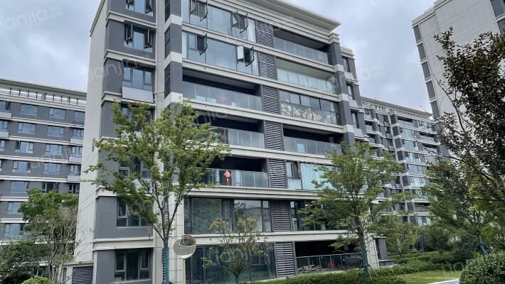 港龙美的云筑外景图