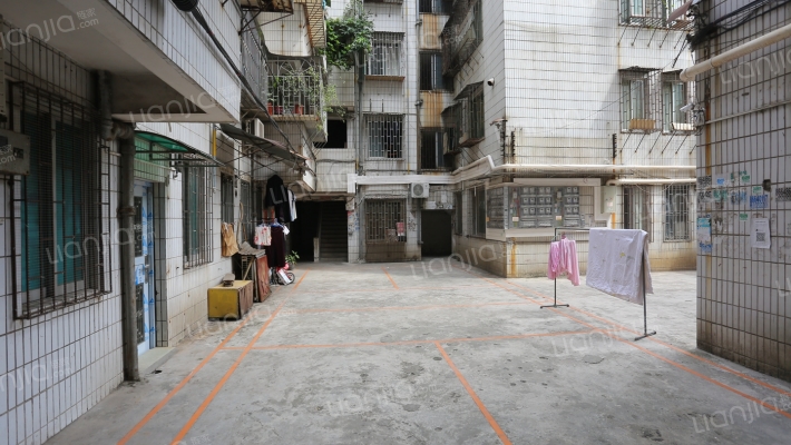 建南大厦外景图