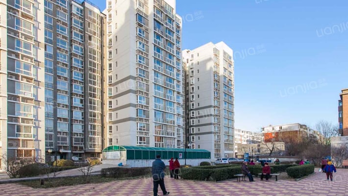 燕平家园外景图