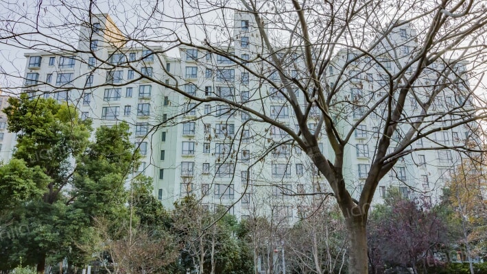 女子教养所宿舍外景图