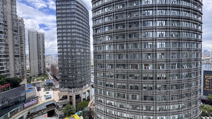 顺城双塔外景图