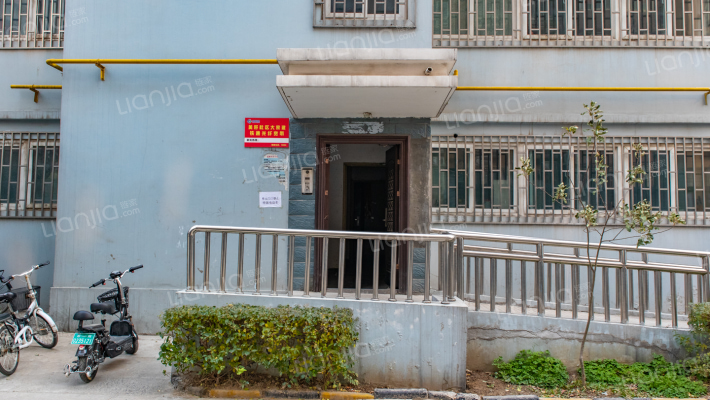 铁道天润花园外景图