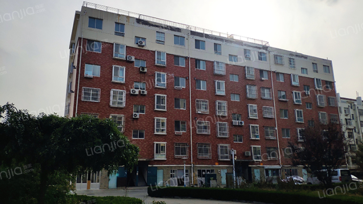 梅苑四区外景图