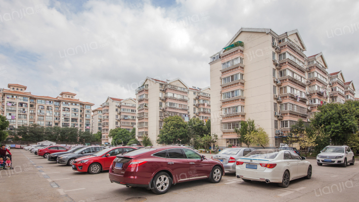 天泰花园外景图