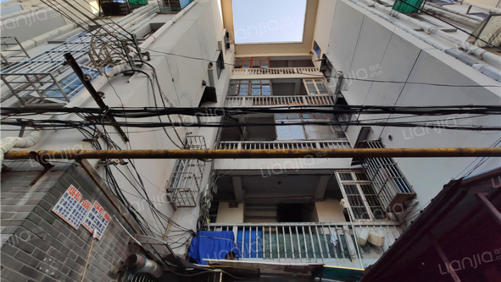 教工路131号外景图