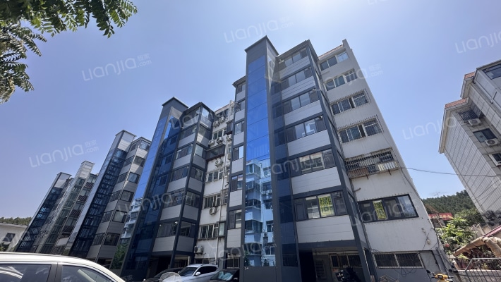 经十路13632号外景图