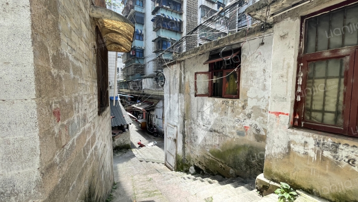 飞山横街21号外景图